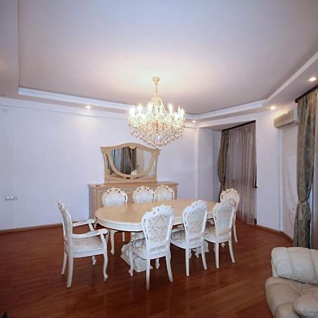 Freedom Apartments On Yekmalyan Str Erevan Esterno foto