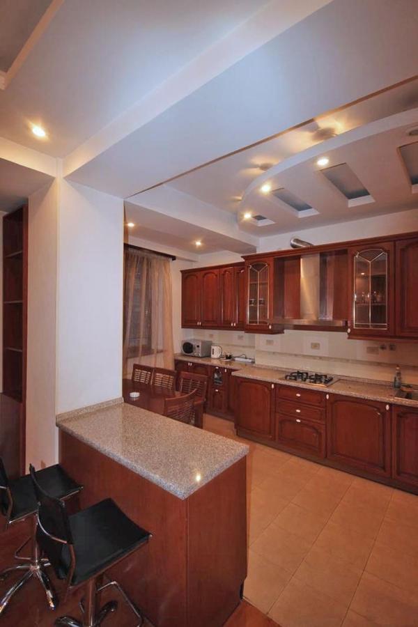 Freedom Apartments On Yekmalyan Str Erevan Esterno foto